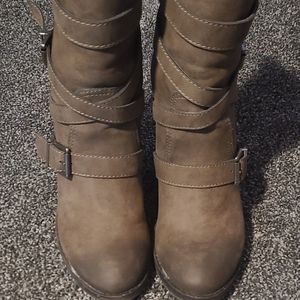 Madden Girl Boots 7 1/2